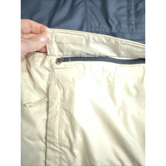 The North Face Women's Size XL Lightweight Casual Gathers At Waist Pockets - Picture 6 of 14